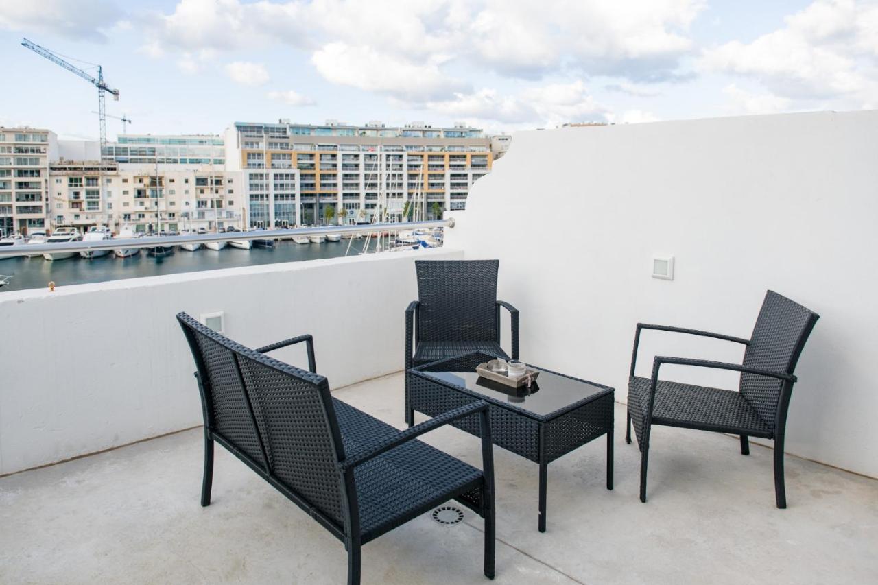 B&B Marina Ta Xbiex Bagian luar foto
